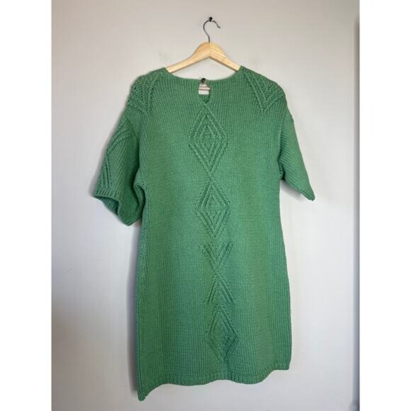 NWT Mirth Osaka Short Dress Clover Sleeve Sweaty Mini Dress Green Size: Small - Picture 7 of 8